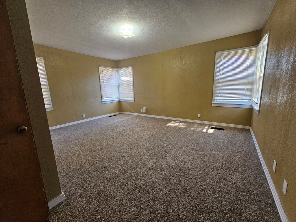 113 E 11th St, Colorado City, Texas image 12