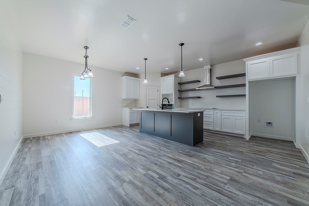 1708 E Main St, Brownfield, Texas image 3