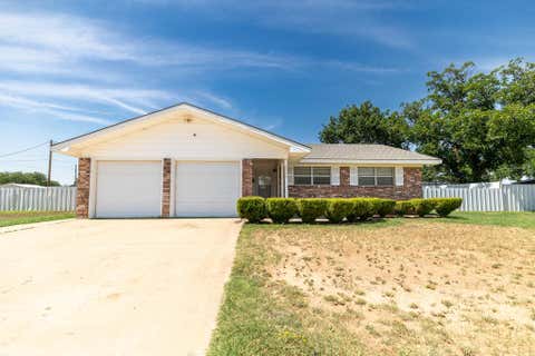 Homes For Sale - 2303 43rd St<br/> Scurry County, Snyder, TX 79549