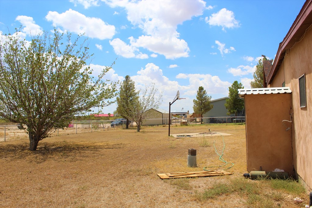 1851 W Gonzalez Loop, Fort Stockton, Texas image 40