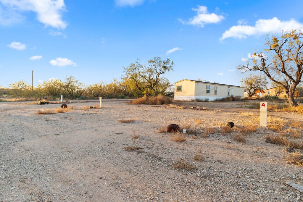 123 N Mckenney St, Westbrook, Texas image 20