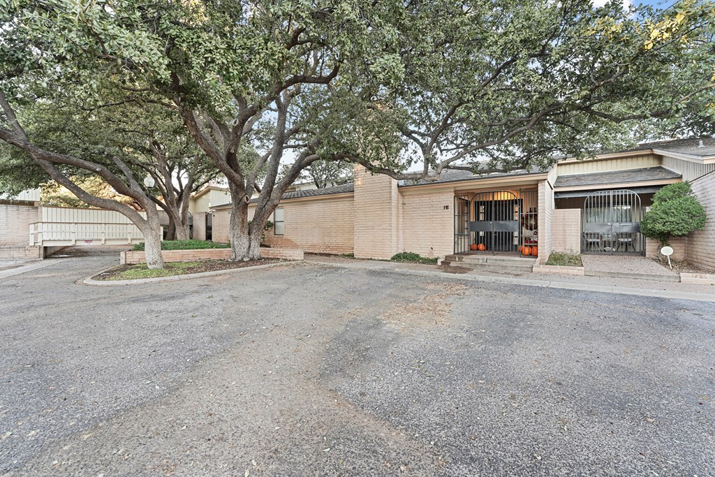15 Chimney Hollow, Odessa, Texas image 3