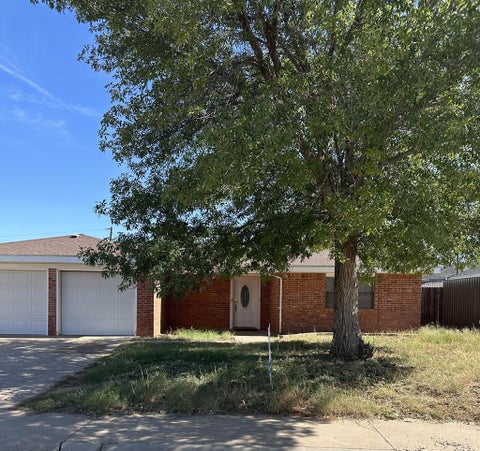 Homes For Sale - 4402 Spence Dr<br/> Midland County, Midland, TX 79707