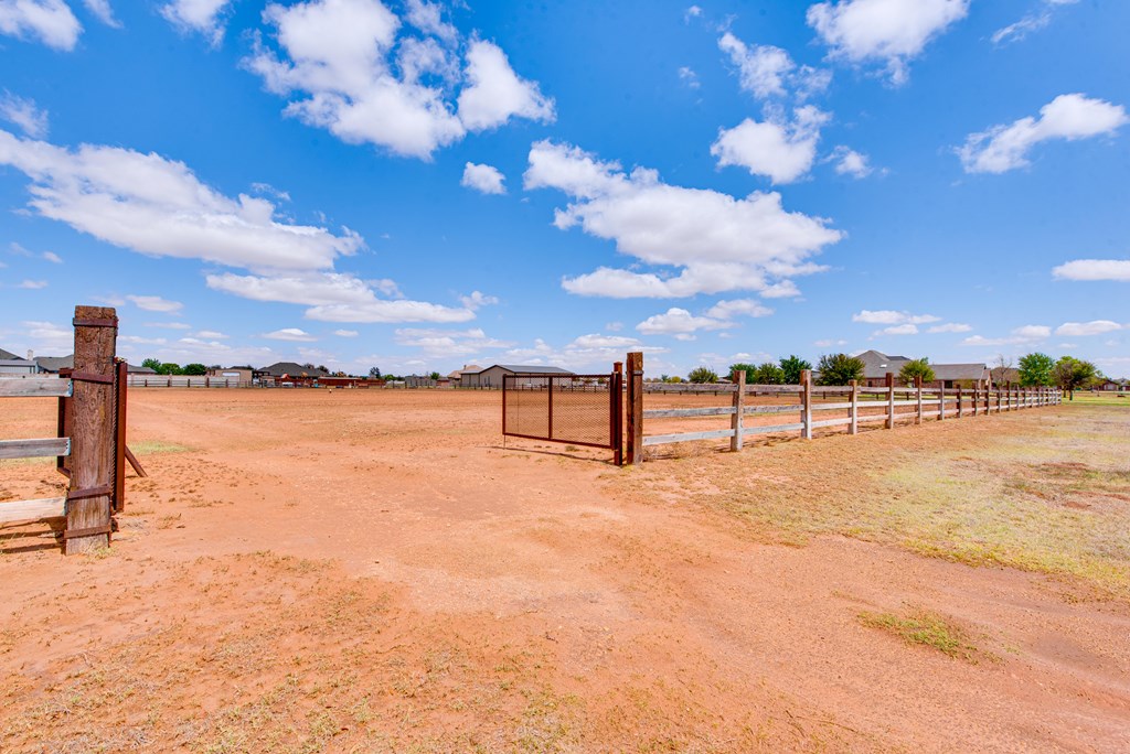 E County Rd 109, Midland, Texas image 2