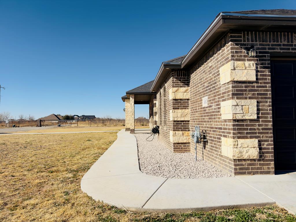 1407 E County Rd 129, Midland, Texas image 3