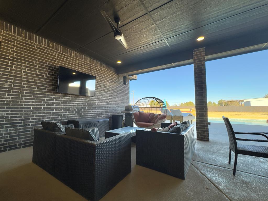 1407 E County Rd 129, Midland, Texas image 41
