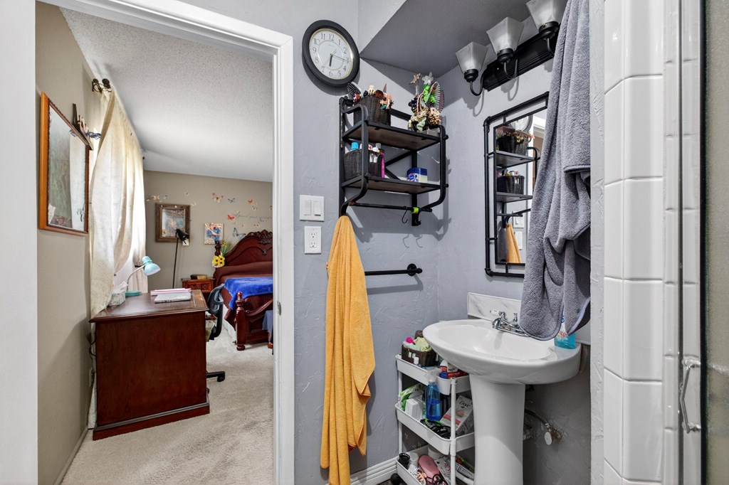 3811 Cimmaron Ave, Midland, Texas image 35