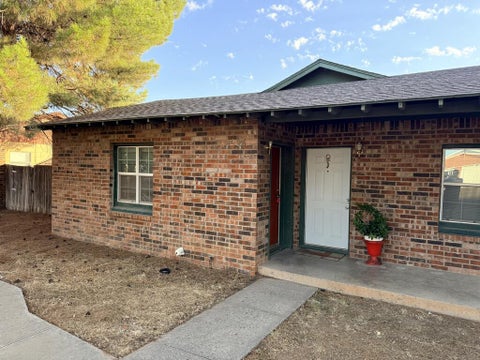 Multifamily For Rent - 206 Mitchell St #B<br/> Midland County, Midland, TX 79701