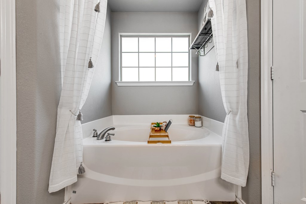 714 Legends Blvd, Midland, Texas image 31