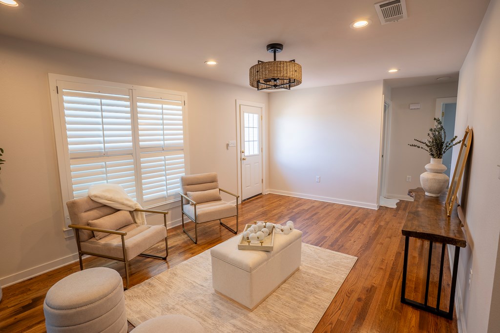 5308 S County Rd 1210, Midland, Texas image 2