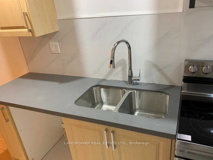 29 Sandy Point Drive S BSMT A