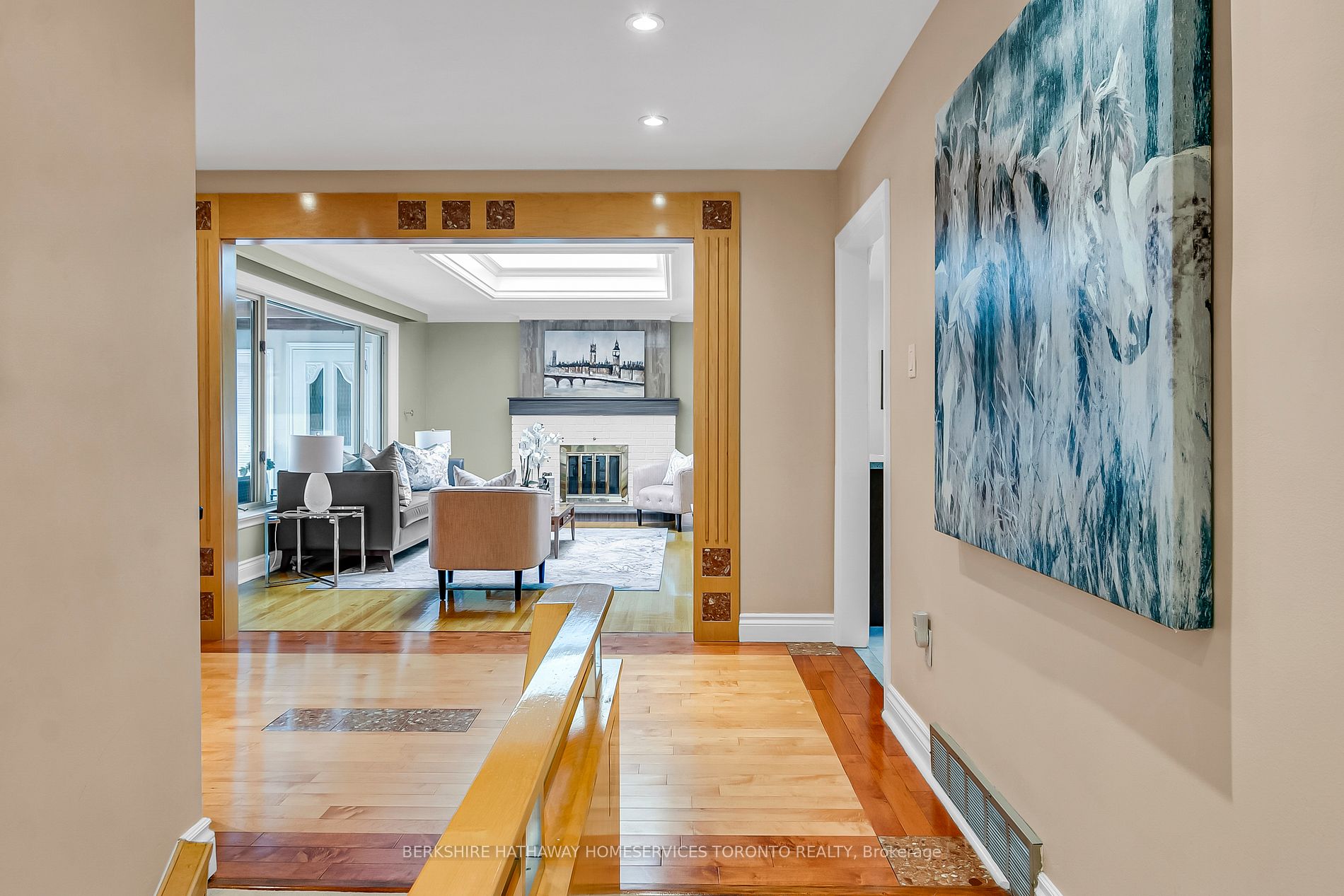 Toronto, ON M2K 1K8, Canada, 5 Bedrooms Bedrooms, ,3 BathroomsBathrooms,Residential,Active,45615