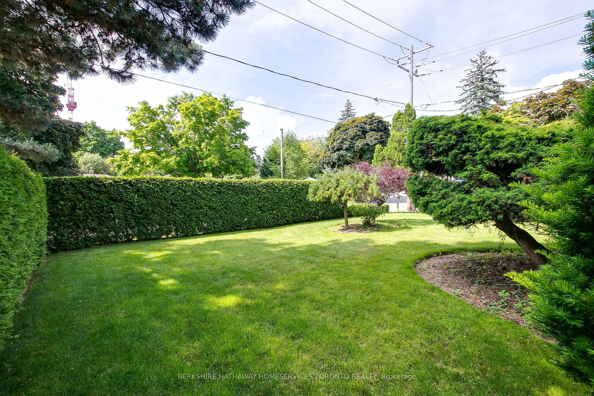 Toronto, ON M2K 1K8, Canada, 5 Bedrooms Bedrooms, ,3 BathroomsBathrooms,Residential,Active,45615