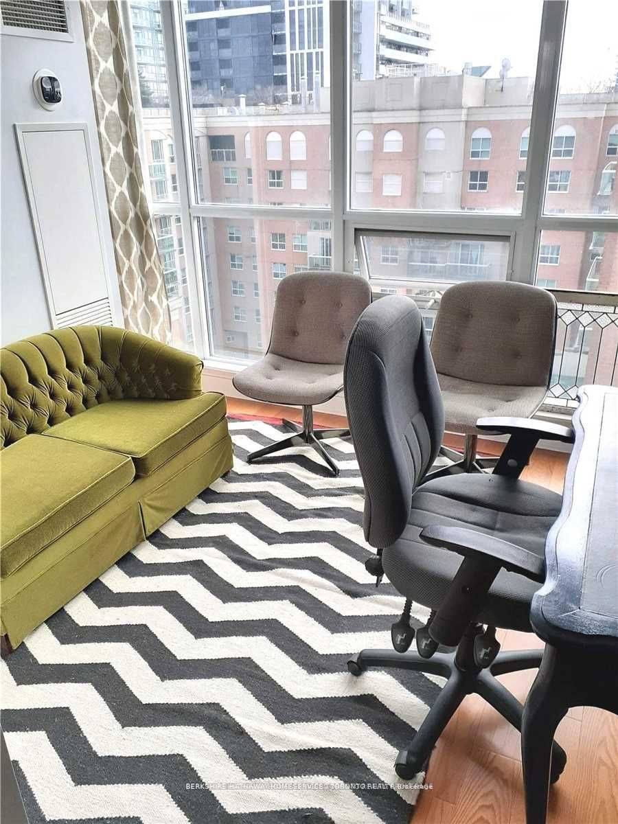 Toronto, ON M5A 1P9, Canada, 2 Bedrooms Bedrooms, ,2 BathroomsBathrooms,Residential,Active,41005