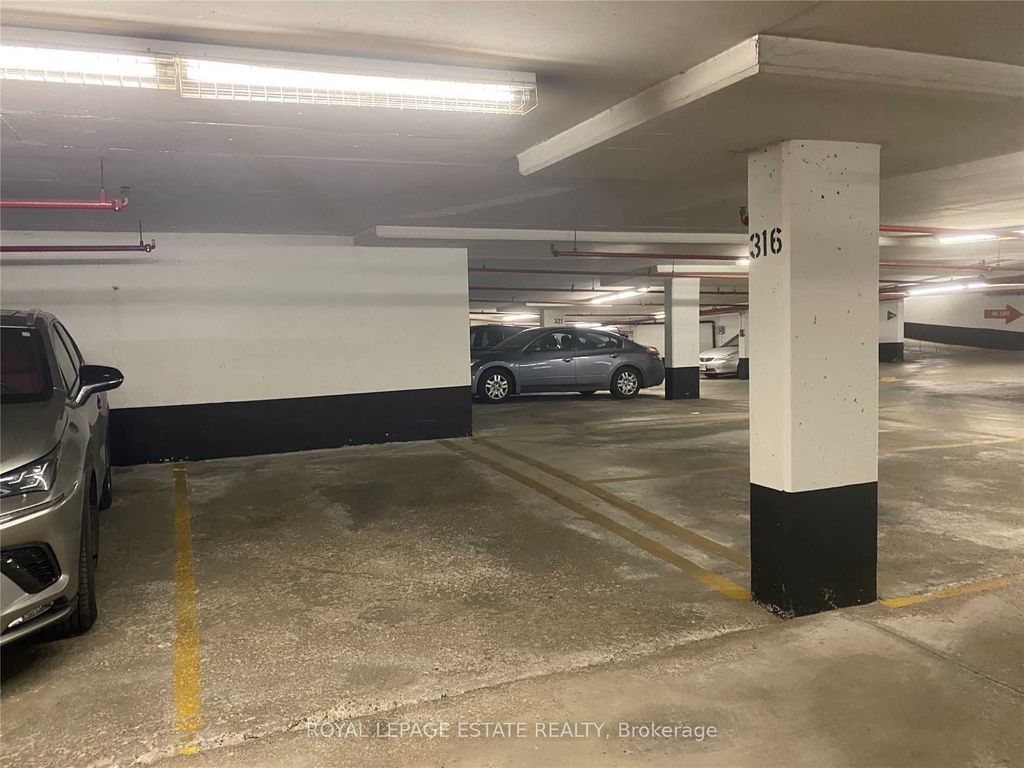 Photo of 280 Simcoe Street #Ph3, Toronto, ON M5T 2Y5 (MLS # C7376378)