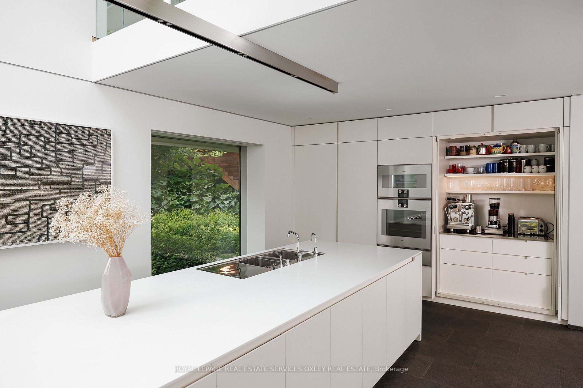 11 Beaumont Road