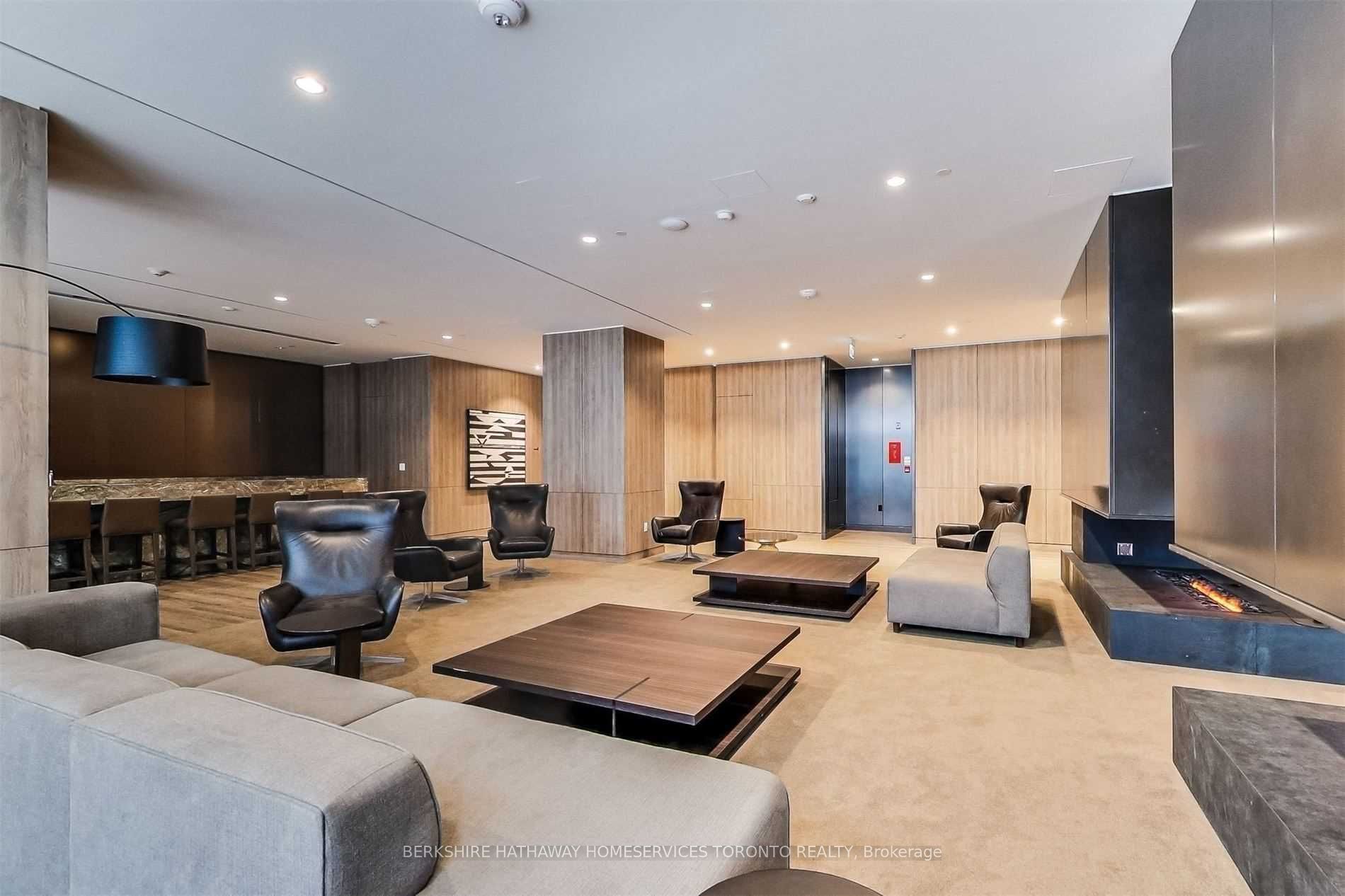 Toronto, ON M5V 1C1, Canada, ,1 BathroomBathrooms,Residential,Active,36625