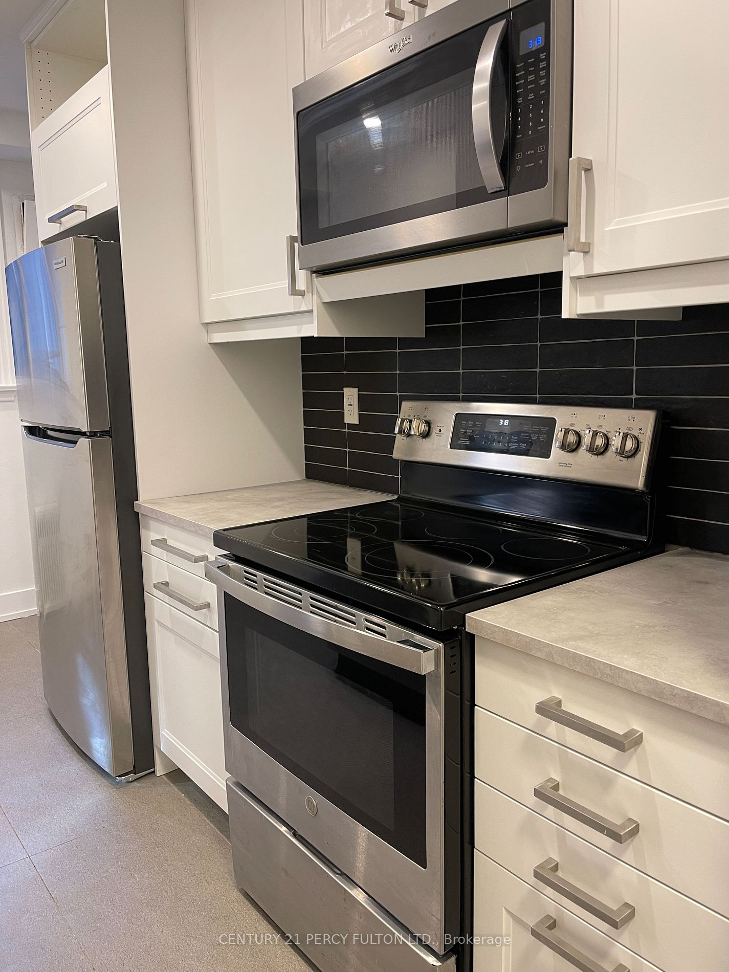 46 Montye Avenue 3