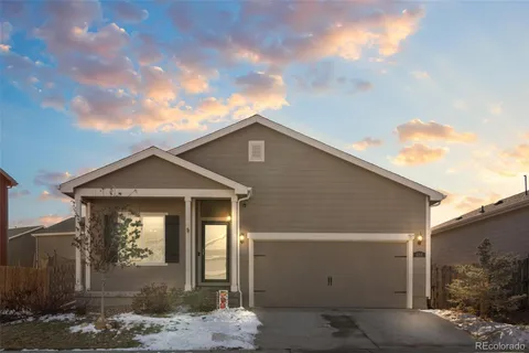 488 Vista Boulevard, Lochbuie, CO MLS: 2595827