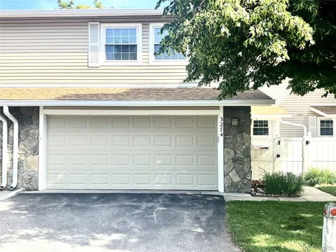 3274 S Heather Gardens Way, Aurora, CO MLS: 4048962