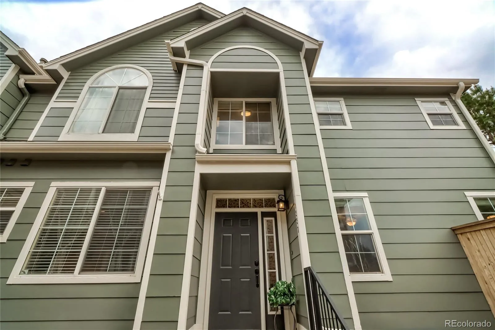 1337 Carlyle Park Cir