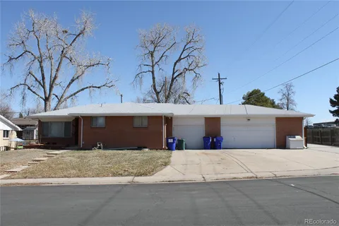 306 Empire Street, Aurora, CO MLS: 2612558