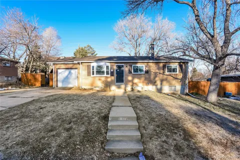 12311 W Dakota Drive, Lakewood, CO MLS: 8901341