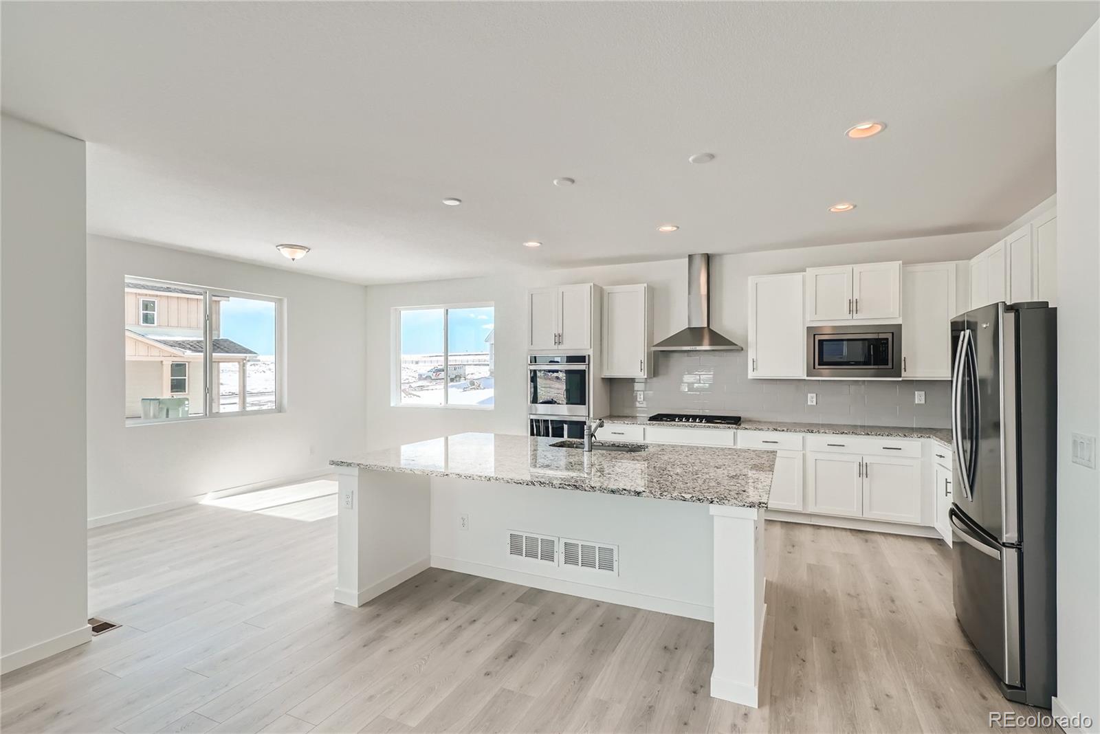 332 N Geneva Street, Aurora, CO 80010 - MLS#: 4124114