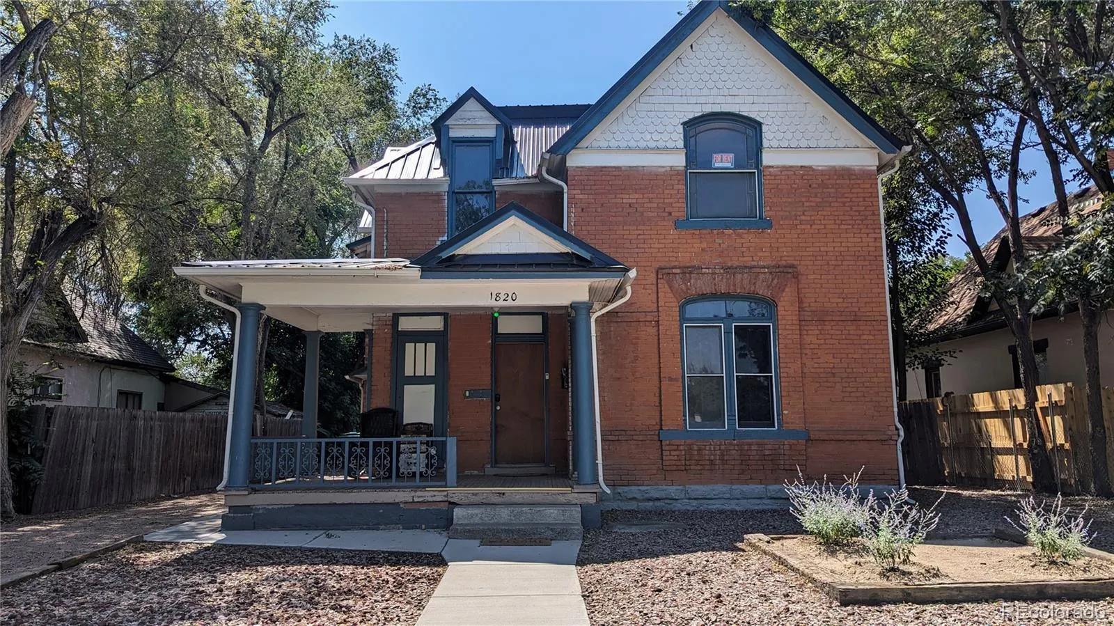 1820 Saint Clair Ave  