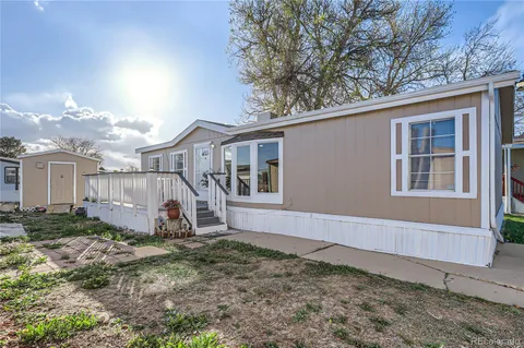 2885 E Midway Boulevard, Denver, CO MLS: 7097532