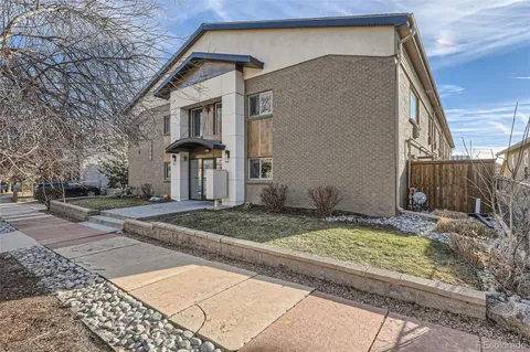2460 W Caithness Place Unit 104, Denver, CO 80211 - MLS#: 1874725