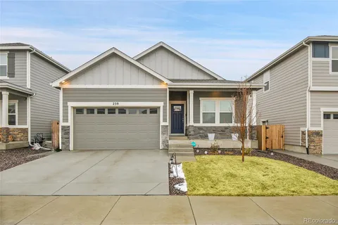 239 Chipeta Way, Lochbuie, CO MLS: 2643936