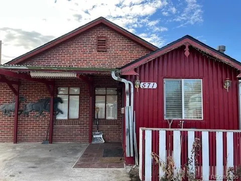 571 Geneva Street, Aurora, CO 80010 - MLS#: 1574569