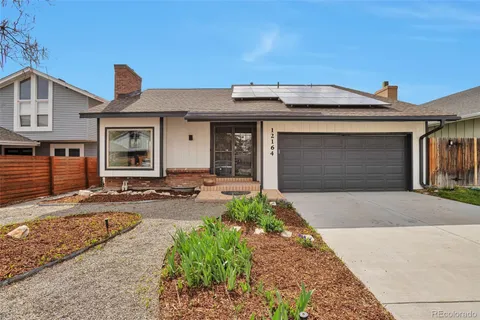 12164 E Amherst Circle, Aurora, CO MLS: 6860402