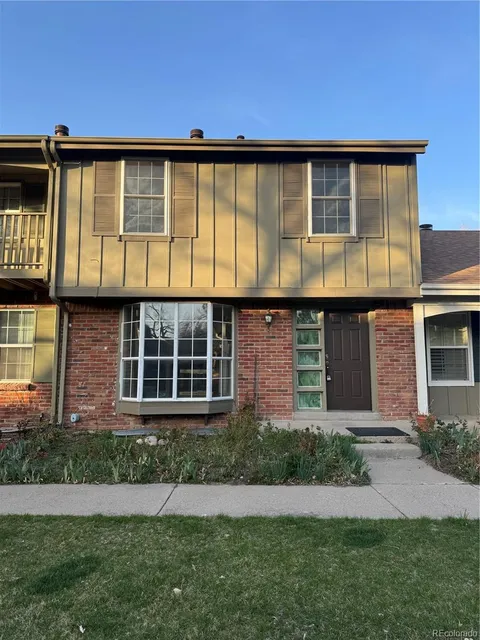 9142 E Amherst Drive Unit D, Denver, CO MLS: 2097554