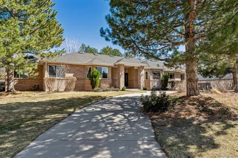 3860 S Elkhart Street, Aurora, CO MLS: 8419320