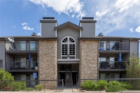 2575 S Syracuse Way Unit M206, Denver, CO MLS: 8648630