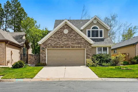 2252 S Yosemite Circle, Denver, CO 80231 - MLS#: 7110591