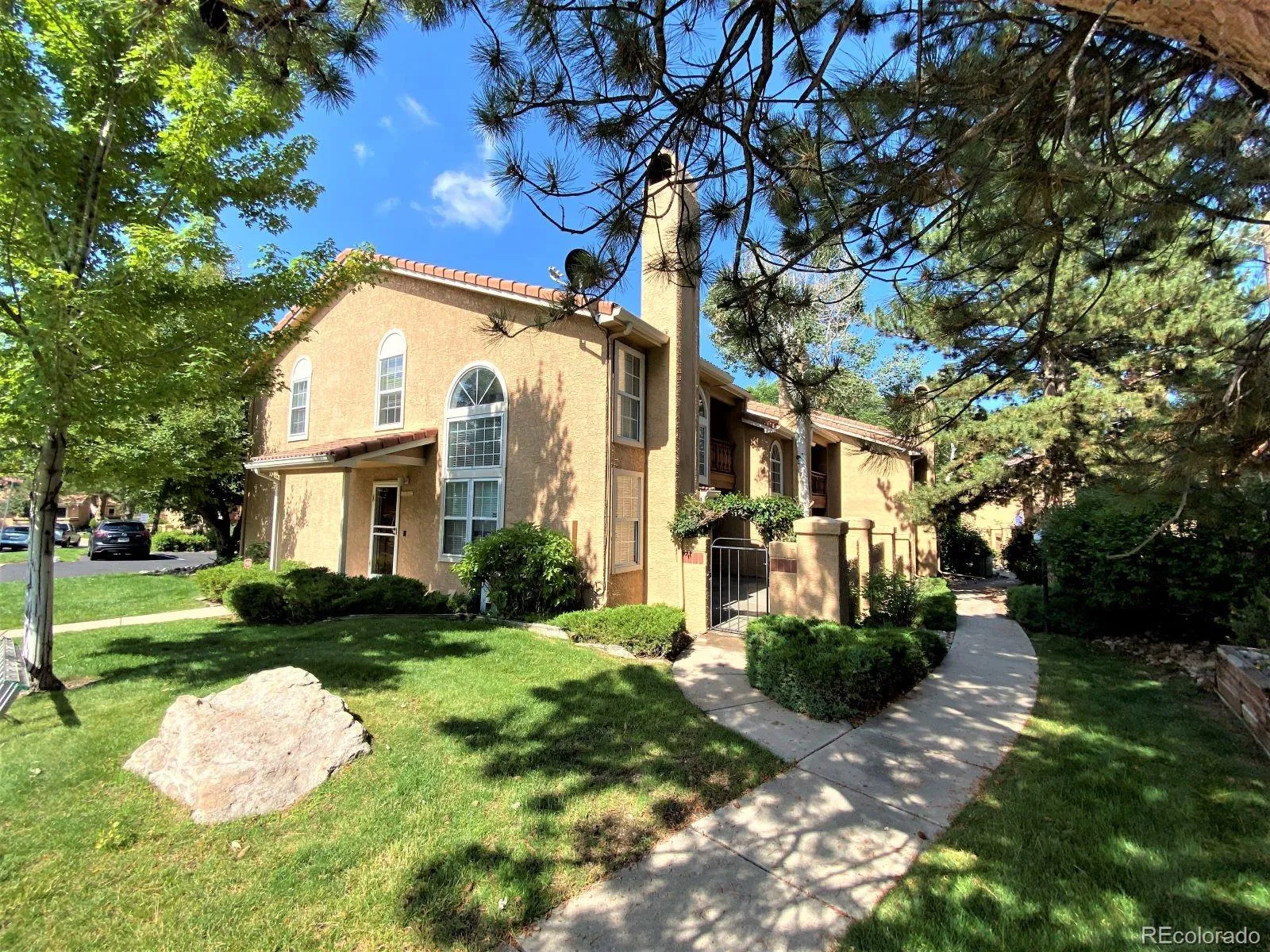 8795 Mesquite Row  