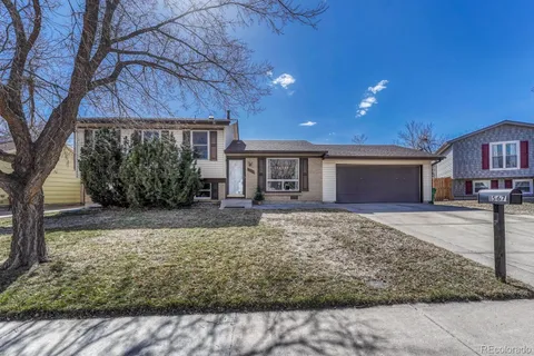 1567 S Sedalia Street, Aurora, CO MLS: 5503665