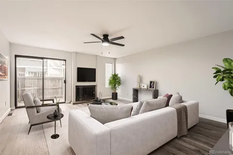 1050 S Monaco, Denver, CO MLS: 2911909