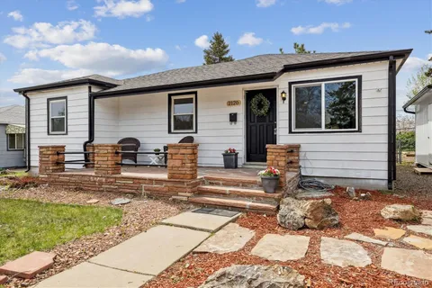 2120 Oak Place, Thornton, CO 80229 - MLS#: 3088197