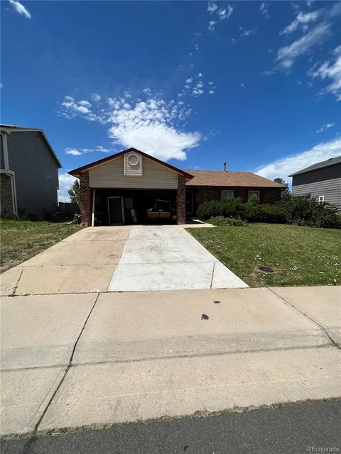 2125 S Telluride Court, Aurora, CO MLS: 7491651