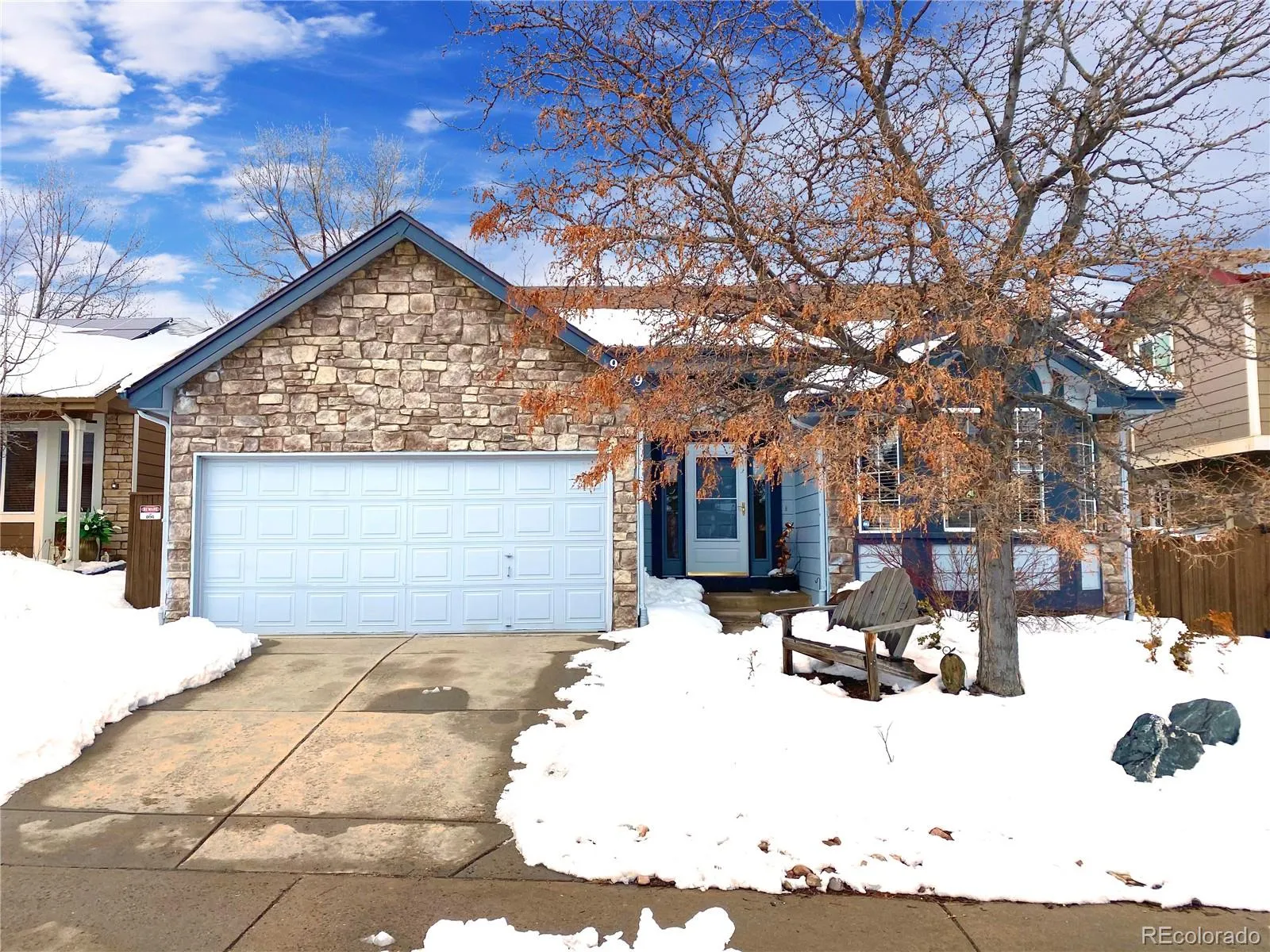 9799 Goldfinch Ln  