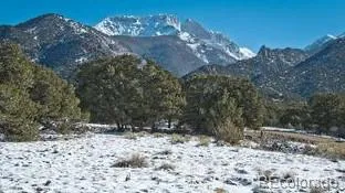 2725 Happy Hollow Way  