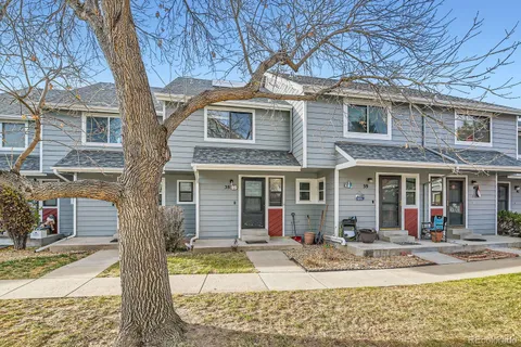 1475 S Quebec Way Unit H38, Denver, CO MLS: 3803748
