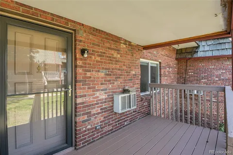 5401 E Warren Avenue Unit 204, Denver, CO MLS: 5378360