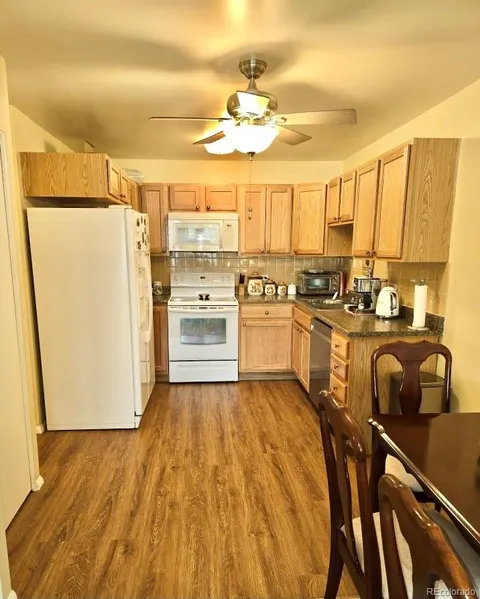 635 S Alton Way Unit 1B, Denver, CO MLS: 4216969