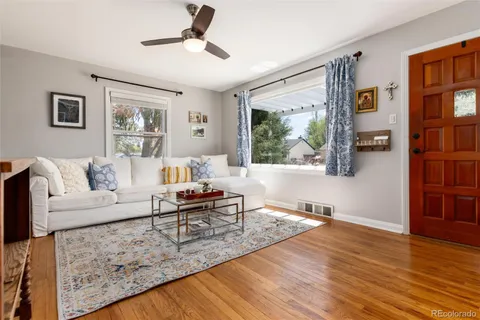 916 E La Salle Street, Colorado Springs, CO 80907 - MLS#: 4099342