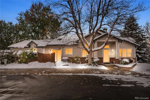 2951 S Walden Court, Aurora, CO MLS: 5826998
